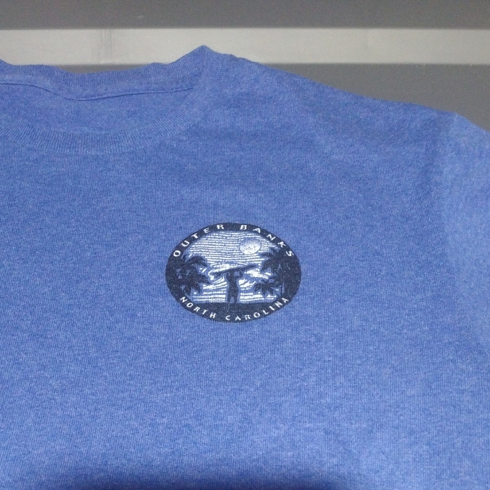 Vintage Outer Banks North Carolina T-shirt Size Medium.